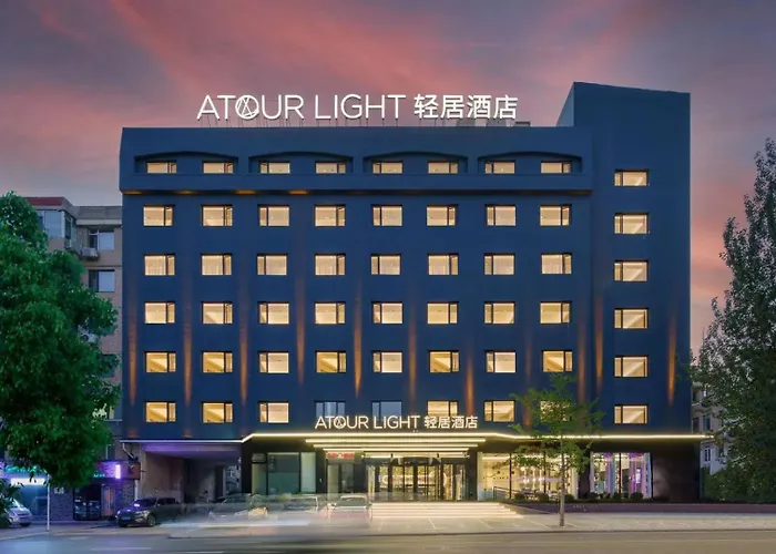 Atour Light Hotel Dalian Xinghai Square Hang Lung Shopping Center