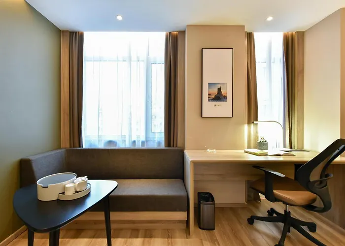 Atour Hotel Dalian Lvshunkou